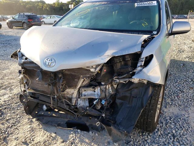 Photo 9 from auction – 2014 TOYOTA SIENNA XLE with VIN 5TDYK3DC3ES463693