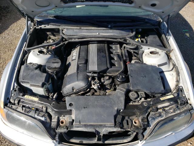 Photo 7 from auction – 2003 BMW 325 XI with VIN WBAEU33433PF59032