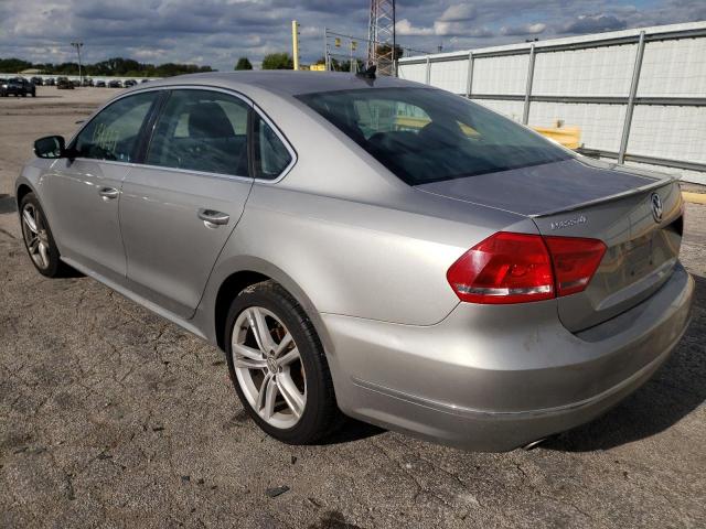 Photo 3 from auction – 2012 VOLKSWAGEN PASSAT SEL with VIN 1VWCN7A35CC076426