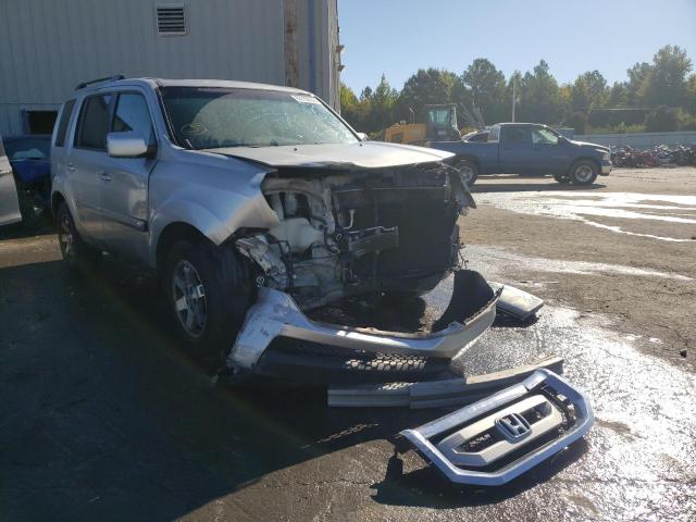 HONDA PILOT TOUR 2011 with VIN 5FNYF4H92BB096746 - Photo from auction