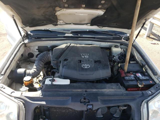 Photo 7 from auction – 2005 TOYOTA 4RUNNER SR with VIN JTEBU14R258033274