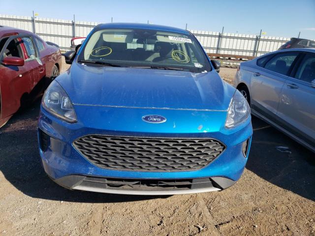 Photo 5 from auction – 2020 FORD ESCAPE S with VIN 1FMCU9F65LUA28080