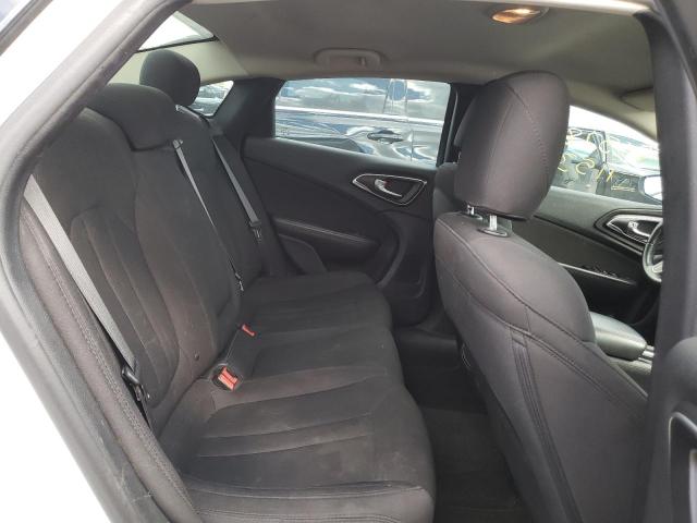 Photo 6 from auction – 2015 CHRYSLER 200 LIMITE with VIN 1C3CCCAB8FN734732