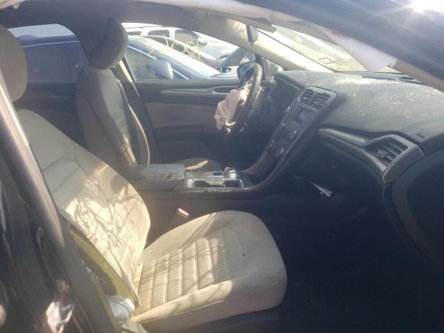 Photo 5 from auction – 2017 FORD FUSION S with VIN 3FA6P0G75HR220020