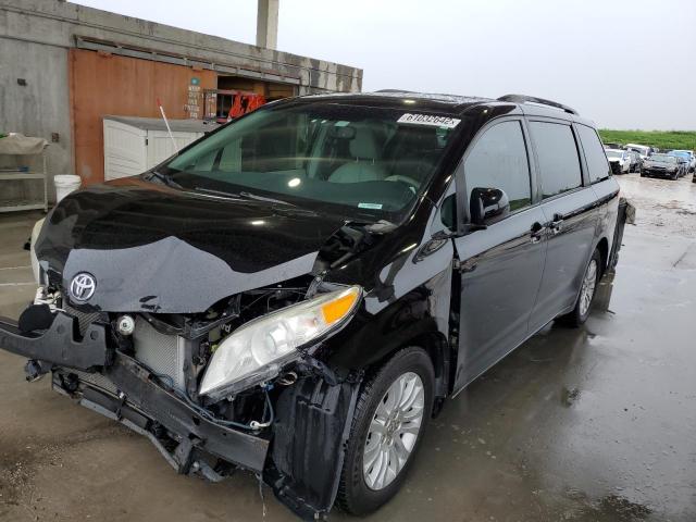 Photo 2 from auction – 2012 TOYOTA SIENNA XLE with VIN 5TDYK3DC8CS257122