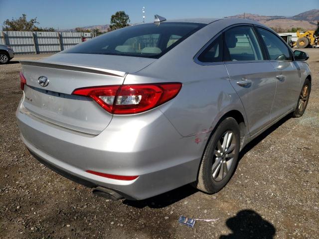 Photo 4 from auction – 2017 HYUNDAI SONATA SE with VIN 5NPE24AF4HH492895