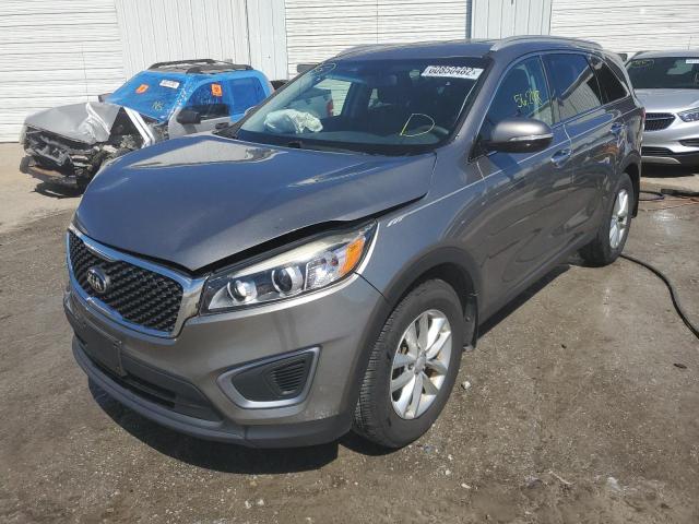 Photo 2 from auction – 2016 KIA SORENTO LX with VIN 5XYPG4A33GG016188