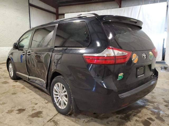 Photo 3 from auction – 2017 TOYOTA SIENNA XLE with VIN 5TDYZ3DC2HS800712