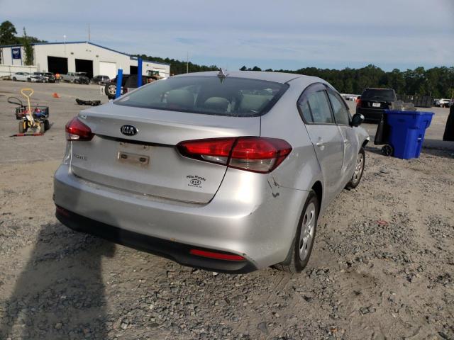 Photo 4 from auction – 2018 KIA FORTE LX with VIN 3KPFK4A72JE268368