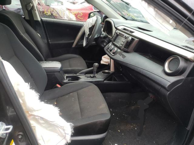Photo 5 from auction – 2015 TOYOTA RAV4 LE with VIN JTMBFREV5FD139199