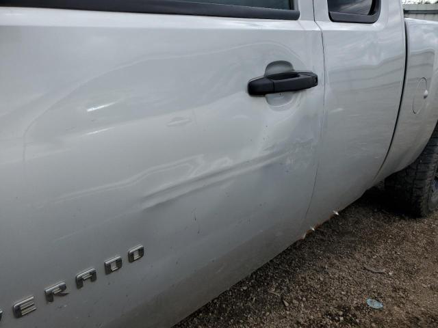 Photo 9 from auction – 2011 CHEVROLET SILVERADO with VIN 1GCRKREA2BZ265394