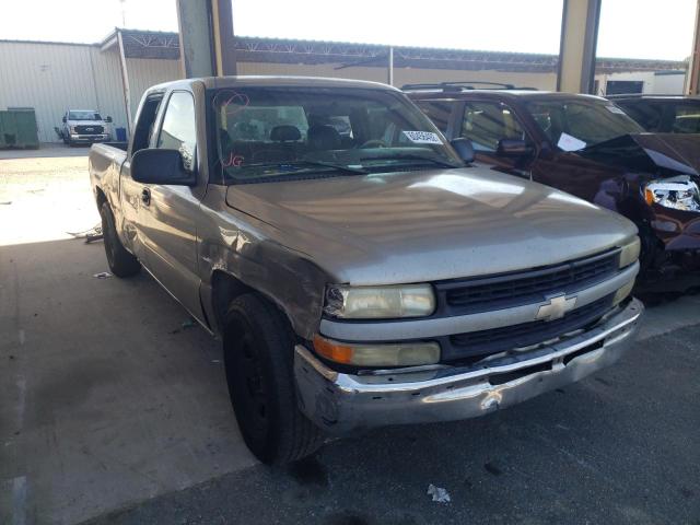 CHEVROLET SILVERADO 2002 with VIN 2GCEC19W021285851 - Photo from auction