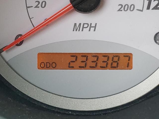 Zdjęcie 8 z aukcji – 2004 TOYOTA RAV4 z VIN JTEGD20V540044572