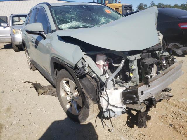 TOYOTA RAV4 XLE 2019 with VIN 2T3W1RFV7KC026027 - Photo from auction