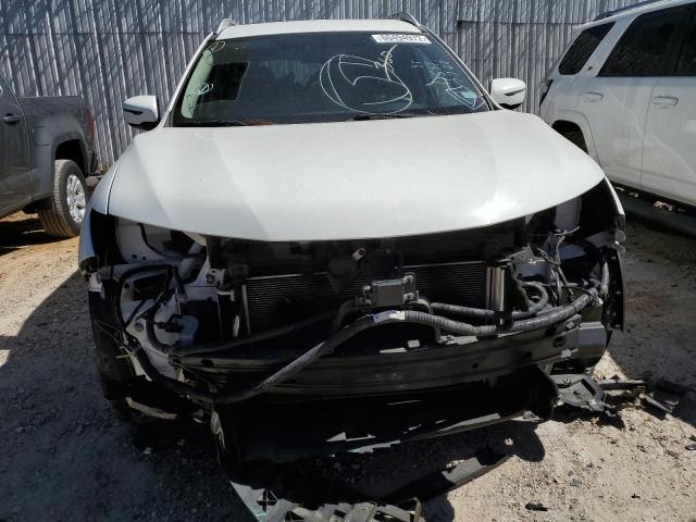 Photo 9 from auction – 2017 NISSAN ROGUE S with VIN KNMAT2MT6HP601539
