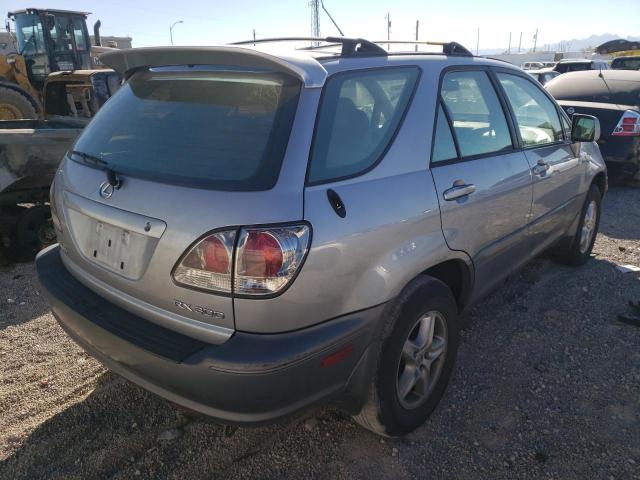 Photo 4 from auction – 2002 LEXUS RX 300 with VIN JTJHF10U720254444