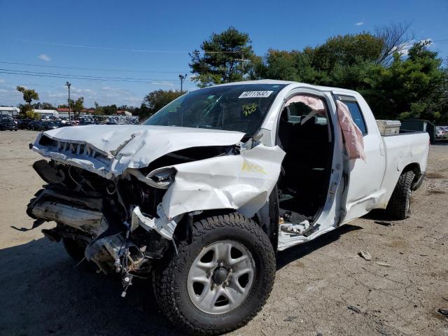 Photo 2 from auction – 2014 TOYOTA TUNDRA DOU with VIN 5TFUM5F16EX050547