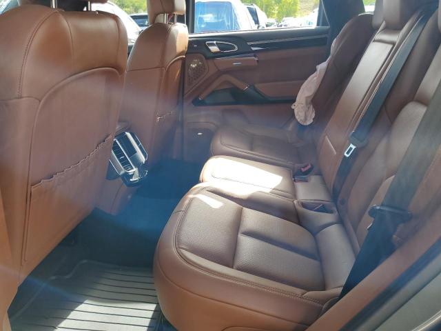 Photo 6 from auction – 2016 PORSCHE CAYENNE SE with VIN WP1AE2A27GLA58065