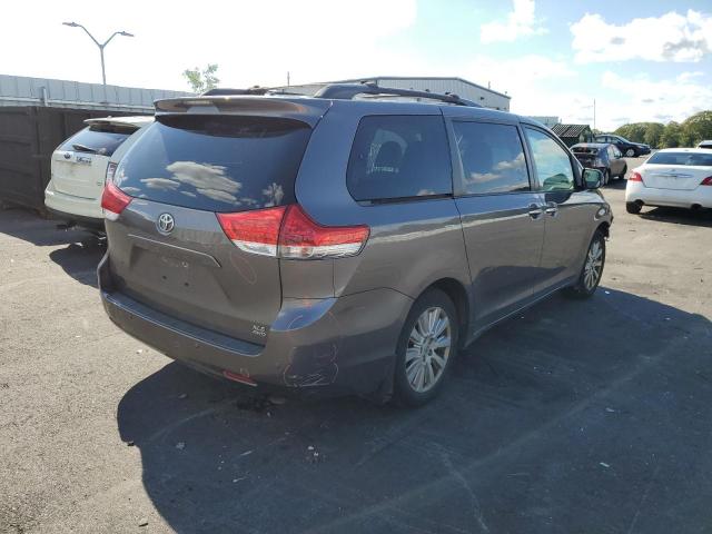 Photo 4 from auction – 2014 TOYOTA SIENNA XLE with VIN 5TDDK3DC9ES082364