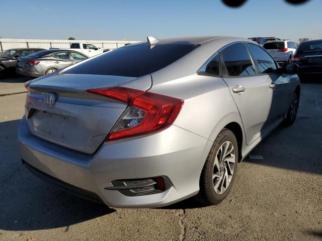 Photo 4 from auction – 2018 HONDA CIVIC EX with VIN 2HGFC2F79JH526630