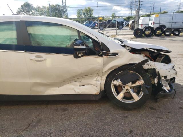 Photo 9 from auction – 2015 CHEVROLET VOLT with VIN 1G1RB6E43FU112902
