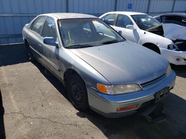 HONDA ACCORD 1994 with VIN JHMCD5647RC107193 - Photo from auction