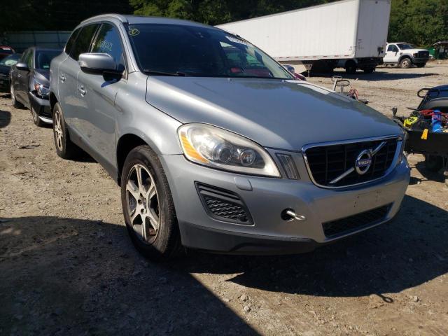 VOLVO XC60 T6 2013 with VIN YV4902DZ4D2425885 - Photo from auction