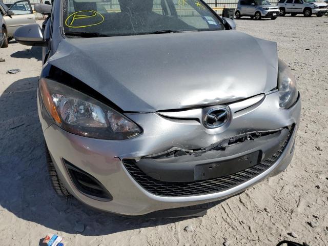Photo 9 from auction – 2013 MAZDA MAZDA2 with VIN JM1DE1KY2D0159765