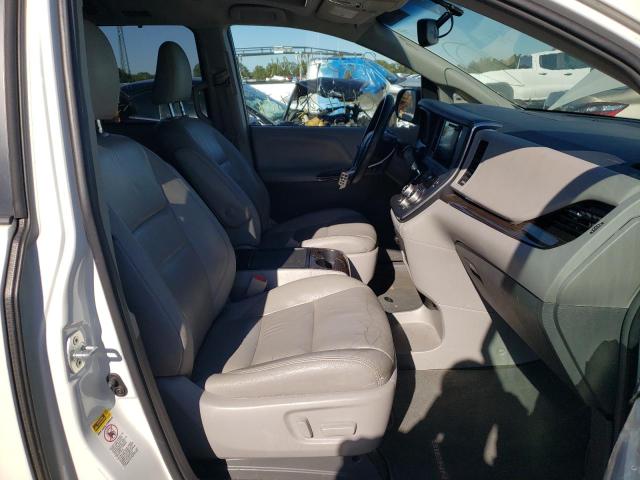 Photo 5 from auction – 2017 TOYOTA SIENNA XLE with VIN 5TDYZ3DC0HS826032