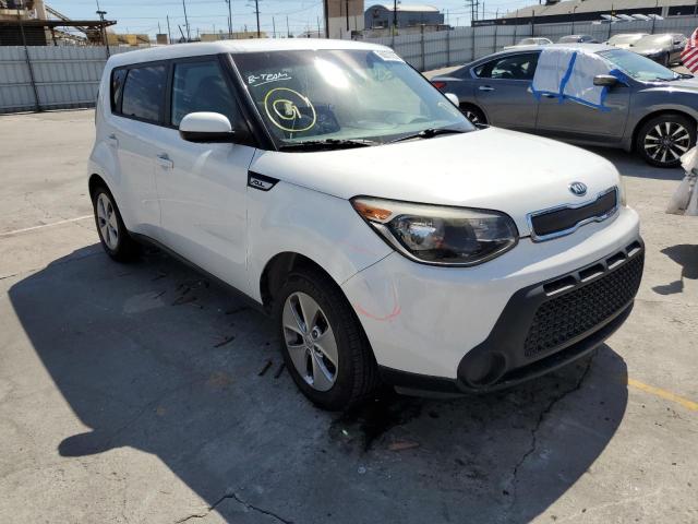 KIA SOUL 2015 with VIN KNDJN2A29F7174781 - Photo from auction