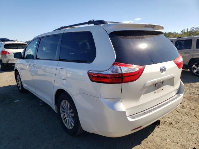Photo 3 from auction – 2017 TOYOTA SIENNA XLE with VIN 5TDYZ3DC0HS826032