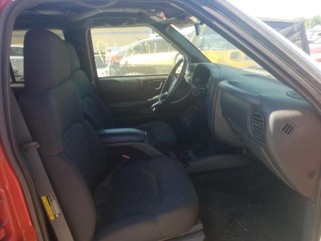 Photo 5 from auction – 2003 CHEVROLET BLAZER with VIN 1GNDT13X73K141137