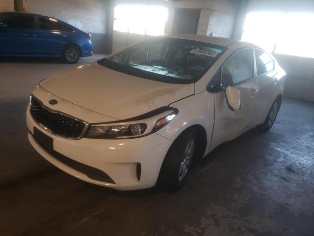 Photo 2 from auction – 2017 KIA FORTE LX with VIN 3KPFK4A78HE157351