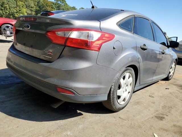 Photo 4 from auction – 2013 FORD FOCUS S with VIN 1FADP3E24DL142015