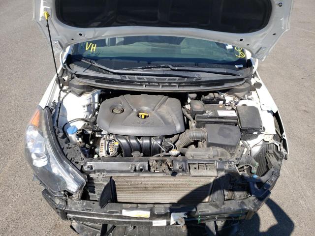 Photo 7 from auction – 2016 KIA FORTE EX with VIN KNAFX5A82G5628787