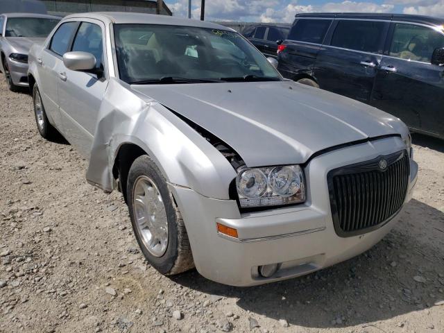 CHRYSLER 300 2005 with VIN 2C3JA53G55H612046 - Photo from auction
