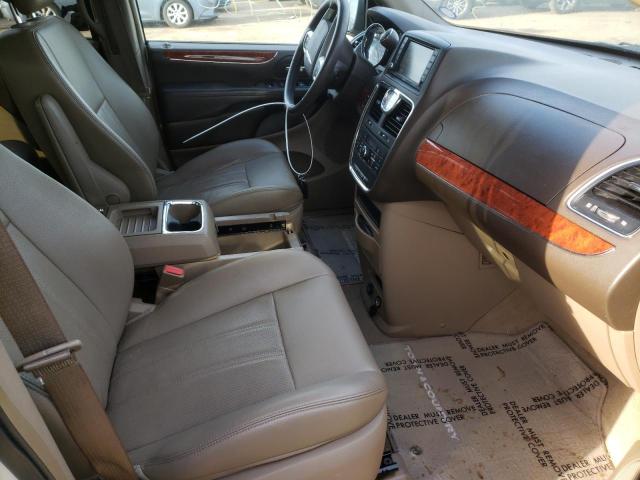 Photo 5 from auction – 2013 CHRYSLER TOWN & COU with VIN 2C4RC1CG6DR713977