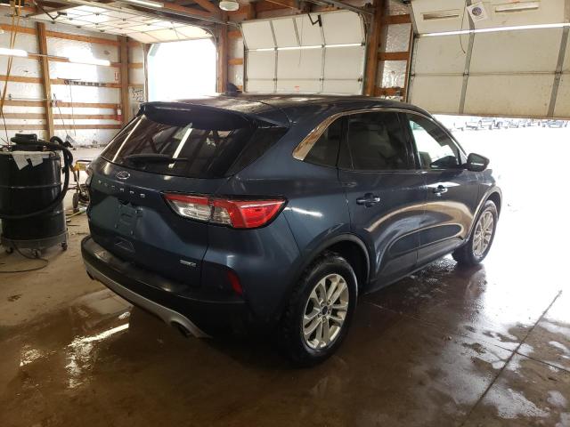 Photo 4 from auction – 2020 FORD ESCAPE SE with VIN 1FMCU9G63LUB39550
