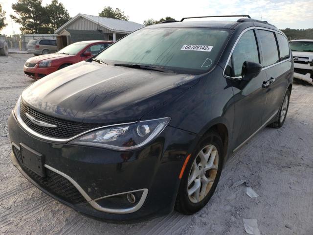 Photo 2 from auction – 2017 CHRYSLER PACIFICA T with VIN 2C4RC1BG1HR759322
