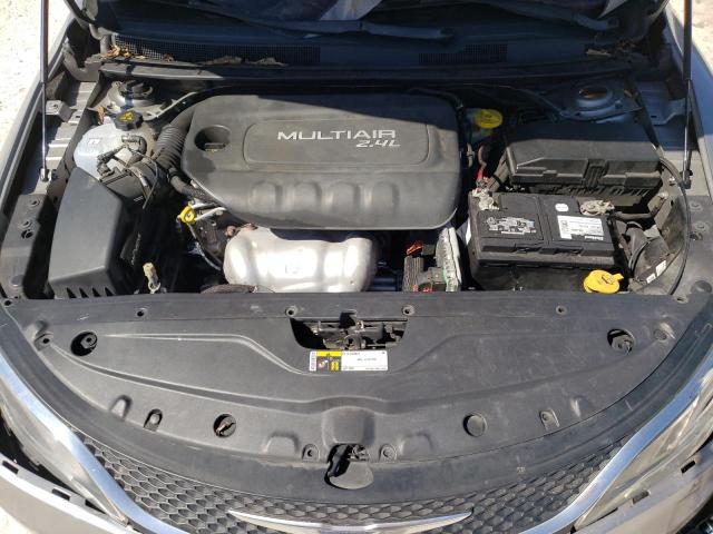 Photo 7 from auction – 2015 CHRYSLER 200 LIMITE with VIN 1C3CCCAB1FN640059