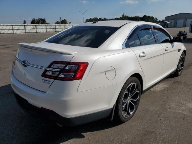 Photo 4 from auction – 2017 FORD TAURUS SHO with VIN 1FAHP2KT5HG118099