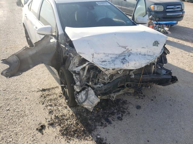 Photo 9 from auction – 2017 TOYOTA COROLLA L with VIN 5YFBURHE5HP686376