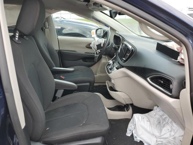 Photo 5 from auction – 2017 CHRYSLER PACIFICA T with VIN 2C4RC1DG5HR529019