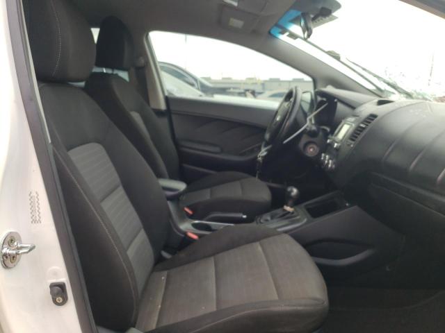 Photo 5 from auction – 2016 KIA FORTE EX with VIN KNAFX5A8XG5546533