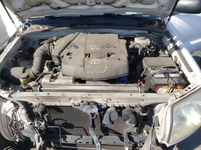 Photo 7 from auction – 2004 TOYOTA 4RUNNER SR with VIN JTEZU14R048010976