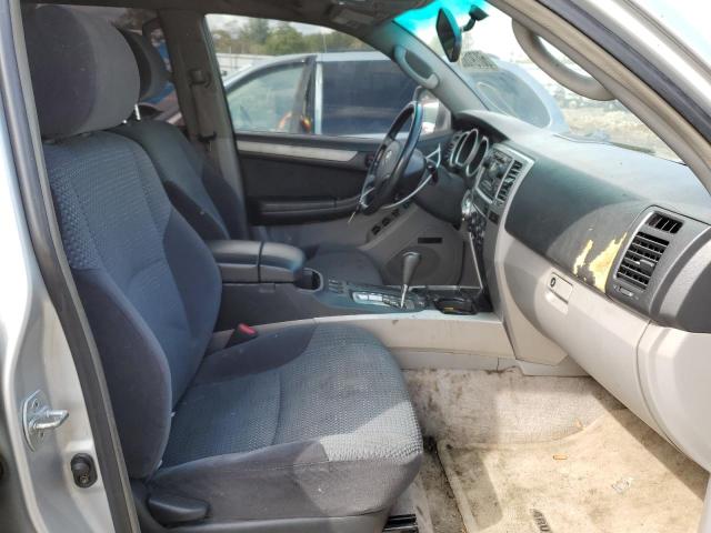Photo 5 from auction – 2004 TOYOTA 4RUNNER SR with VIN JTEBU14R240040349