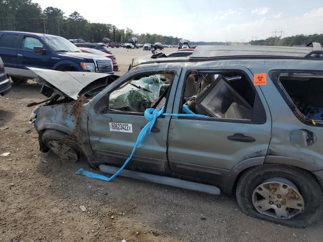 Photo 10 from auction – 2005 FORD ESCAPE XLT with VIN 1FMYU03155KD53675