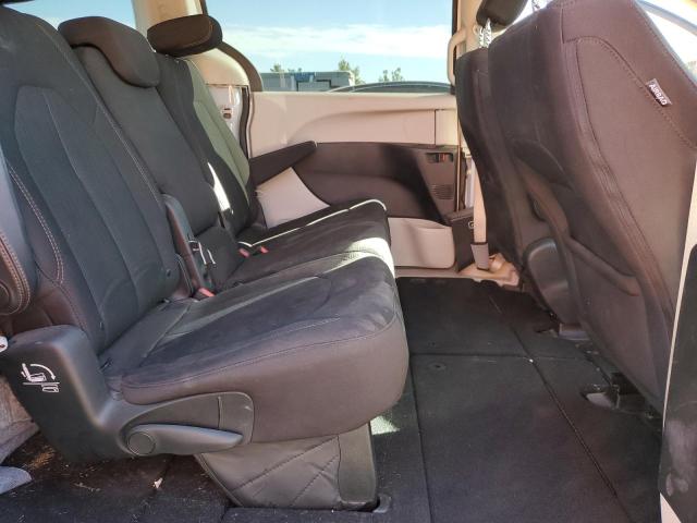 Photo 6 from auction – 2017 CHRYSLER PACIFICA T with VIN 2C4RC1DG5HR748000