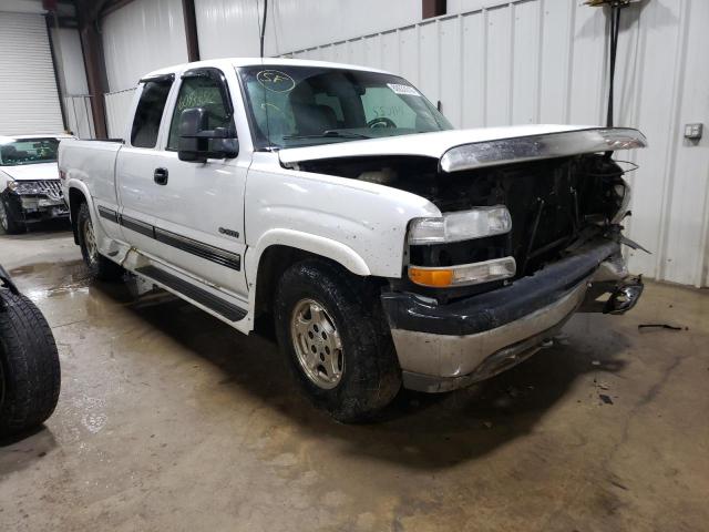 CHEVROLET SILVERADO 2000 with VIN 1GCEK19T6YZ153802 - Photo from auction