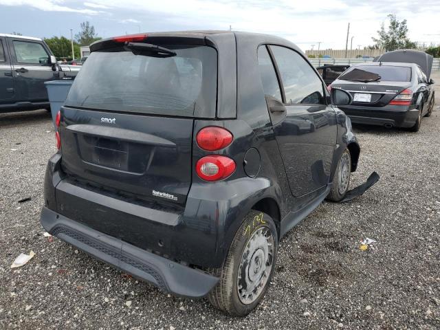 Photo 4 from auction – 2013 SMART FORTWO PUR with VIN WMEEJ3BA0DK589086